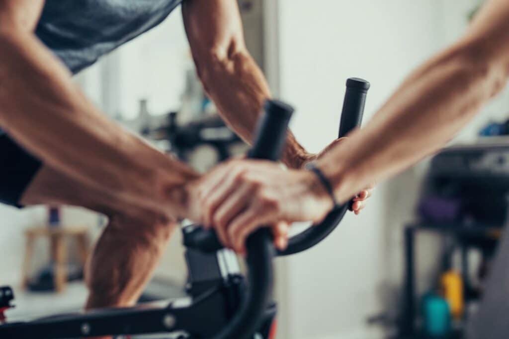 Combien de temps de vélo pour perdre 1kg ? 🚴‍♀️